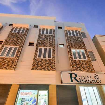 Oyo 70250 Royal Residency Hotel Namakkal Bagian luar foto