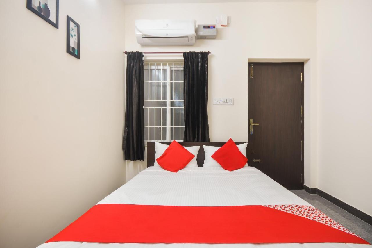 Oyo 70250 Royal Residency Hotel Namakkal Bagian luar foto